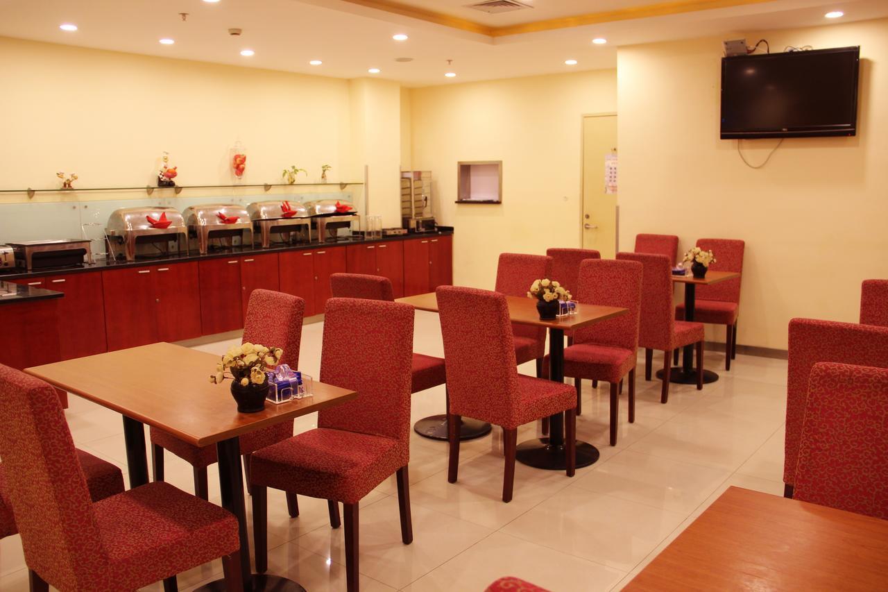 Hanting Express Shanghai Zhabei Park Branch Exteriör bild
